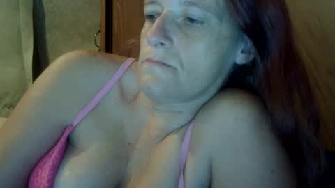 Snapshot of carleeswoman08 chatting on 09-11-25, 12:27 carleeswoman08 online show from 09-11-25, 12:27