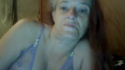 Snapshot of carleeswoman08 chatting on 11-17-25, 12:22 carleeswoman08 online show from 11-17-25, 12:22
