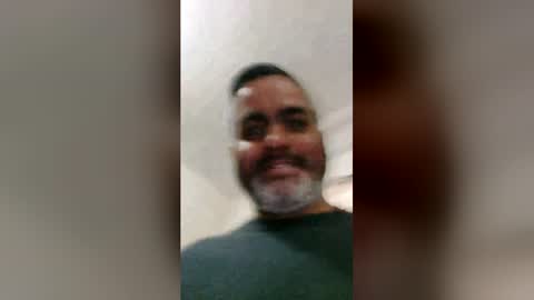 carlos201648 online show from 04-25-26, 11:57