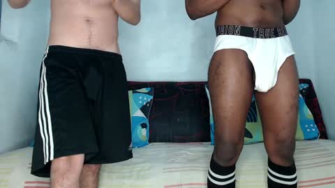 Snapshot of carlos_bigger chatting on 12-12-24, 04:15 Carlos online show from 12-12-24, 04:15