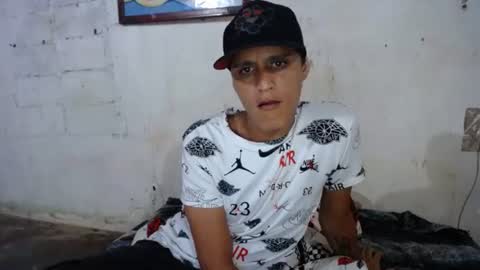 Snapshot of carlos_steven chatting on 04-18-26, 05:50 carlos_steven online show from 04-18-26, 05:50