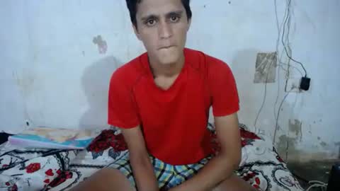 Snapshot of carlos_steven chatting on 04-19-26, 02:00 carlos_steven online show from 04-19-26, 02:00