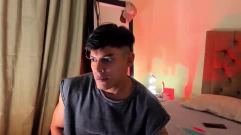 Snapshot of carloshero69 chatting on 12-20-25, 06:37 carloshero69 online show from 12-20-25, 06:37