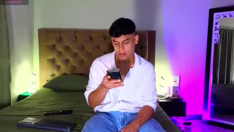 Snapshot of carloshero69 chatting on 01-11-26, 02:49 carloshero69 online show from 01-11-26, 02:49