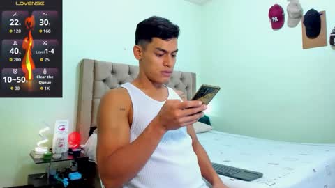 Snapshot of carloshero69 chatting on 02-10-26, 06:45 carloshero69 online show from 02-10-26, 06:45