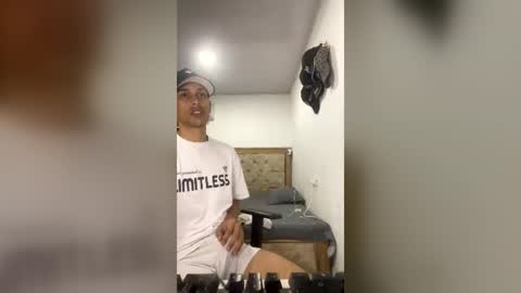 carlossmi01 online show from 07-03-26, 11:33