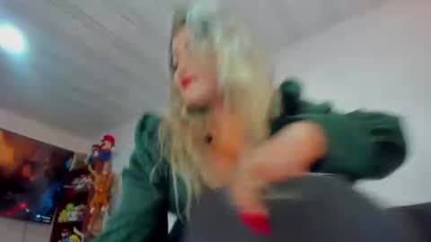 carlota_flow online show from 06-12-26, 07:57