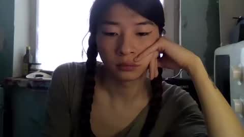 CarlyJoy online show from 02-26-25, 11:20