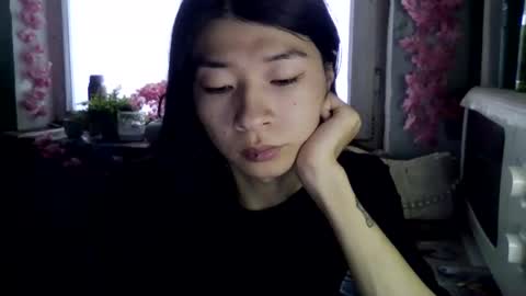 CarlyJoy online show from 10-28-25, 10:30