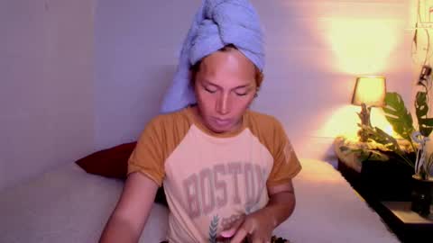 Carmella online show from 11-18-25, 01:48