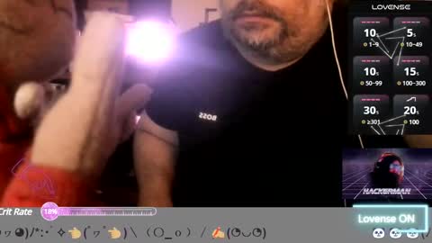 Snapshot of carmelo_devitto chatting on 12-30-24, 08:21 soy Batman online show from 12-30-24, 08:21