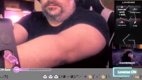 Snapshot of carmelo_devitto chatting on 01-01-25, 05:22 soy Batman online show from 01-01-25, 05:22