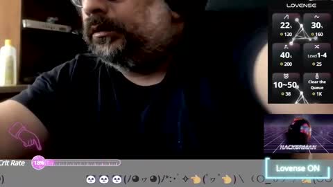 Snapshot of carmelo_devitto chatting on 01-04-25, 06:30 soy Batman online show from 01-04-25, 06:30