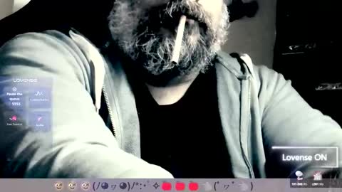 Snapshot of carmelo_devitto chatting on 09-30-25, 07:02 soy Batman online show from 09-30-25, 07:02