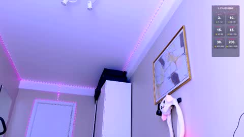 Snapshot of carmen__crybaby chatting on 10-02-25, 10:22 carmen__crybaby online show from 10-02-25, 10:22