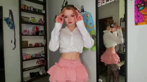 Elina online show from 05-24-26, 10:37
