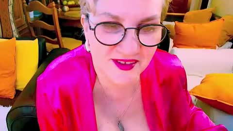 Carmen online show from 05-12-26, 07:49