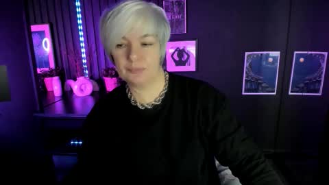 Carmen online show from 11-18-25, 08:35