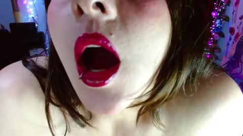 Carolina online show from 06-01-26, 10:33