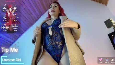 Snapshot of carol_love11 chatting on 09-24-25, 05:27 Carol love11 online show from 09-24-25, 05:27