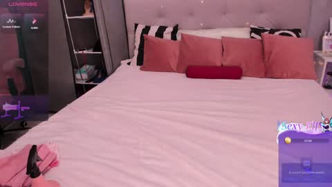 carol_may_ online show from 01-26-25, 05:13