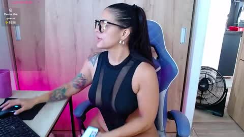 Carol online show from 06-07-26, 02:43