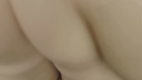 Snapshot of carolina_bloom_ chatting on 07-23-26, 01:58 Carolina online show from 07-23-26, 01:58