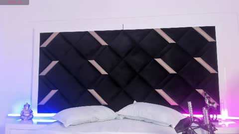 carolina_evannss online show from 07-22-26, 04:15