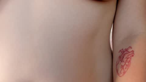 Carolina  online show from 03-08-25, 01:28