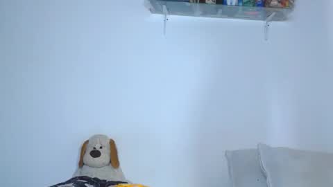 Snapshot of carolina_ml chatting on 09-26-25, 04:55 CarolinaM online show from 09-26-25, 04:55