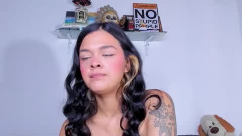 CarolinaM online show from 11-29-25, 02:42