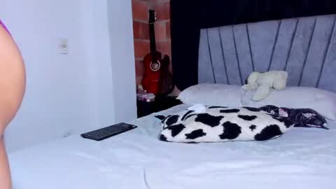 CarolinaM online show from 07-17-26, 06:35