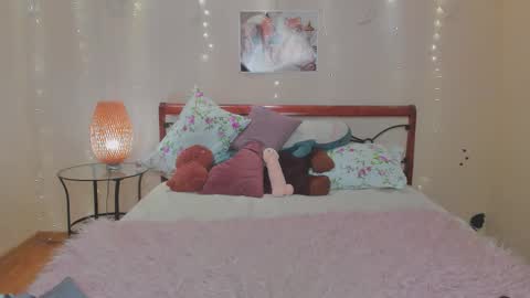 carolina_sky online show from 02-19-26, 01:34