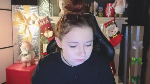 Mira online show from 12-19-24, 05:40