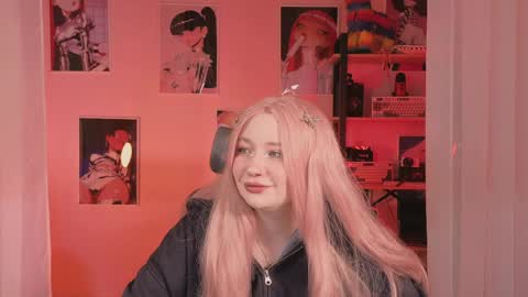 Mira online show from 04-03-26, 08:18