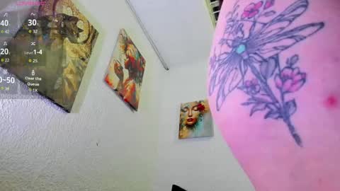 Snapshot of carolina_wish chatting on 05-21-26, 02:46 carolina_wish online show from 05-21-26, 02:46