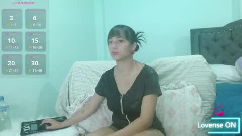 Snapshot of carolina_wish chatting on 05-28-26, 12:57 carolina_wish online show from 05-28-26, 12:57