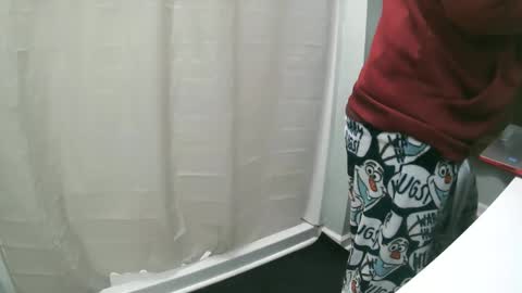 carolinaboy01 online show from 03-08-25, 11:37