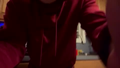 carolinaboy01 online show from 04-24-26, 04:04