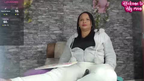 Camelia online show from 01-24-25, 04:48