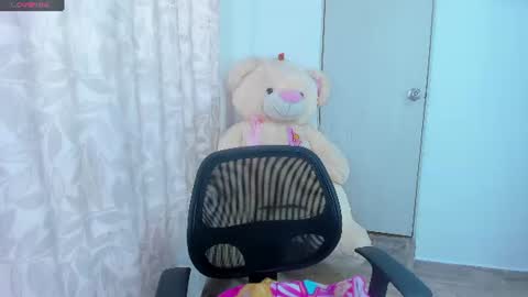 Carolina online show from 06-10-26, 12:26