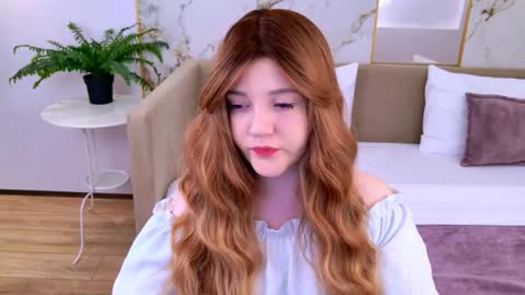 Snapshot of carolinasherry chatting on 11-19-25, 03:39 carolinasherry online show from 11-19-25, 03:39