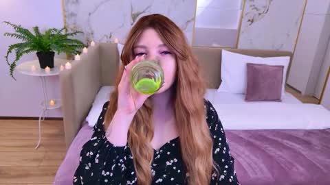 Snapshot of carolinasherry chatting on 12-02-25, 03:23 carolinasherry online show from 12-02-25, 03:23