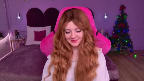 Snapshot of carolinasherry chatting on 12-13-25, 07:53 carolinasherry online show from 12-13-25, 07:53