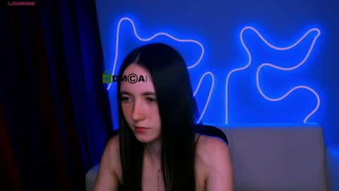 Caroline online show from 06-28-26, 07:09