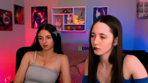 Caroline online show from 07-02-26, 03:23
