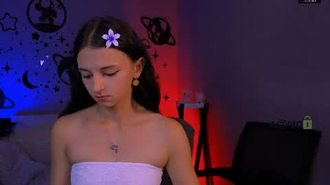 Caroline online show from 07-13-26, 09:01