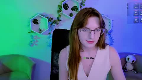 Caroline online show from 07-16-26, 08:48