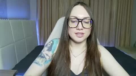 Caroline online show from 07-27-26, 06:04