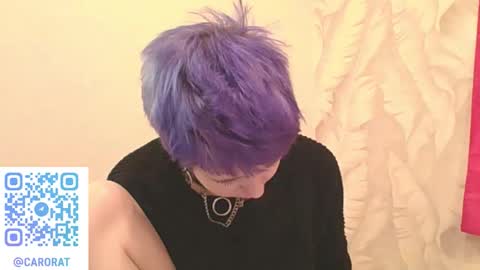 Snapshot of carolinerichter chatting on 10-23-25, 06:34 CarolineRichter online show from 10-23-25, 06:34